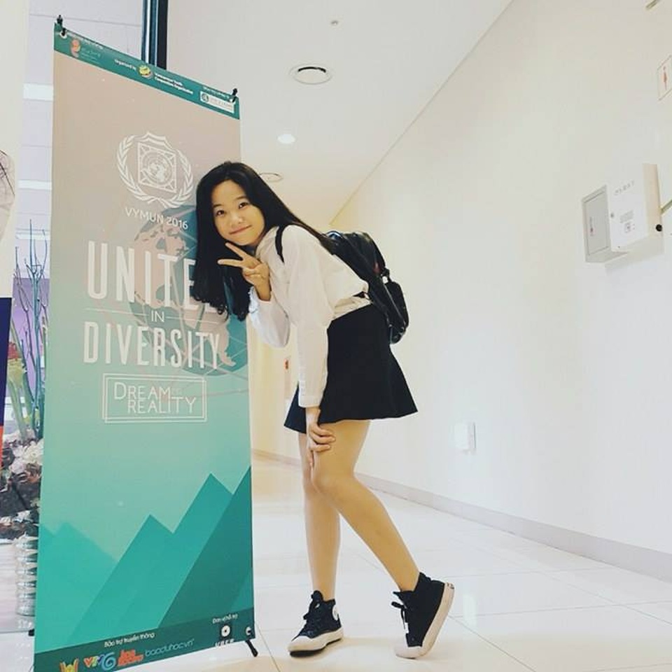 
Hoài Anh là người mang “Model United Nations” về trường THPT Chuyên Lào Cai.
