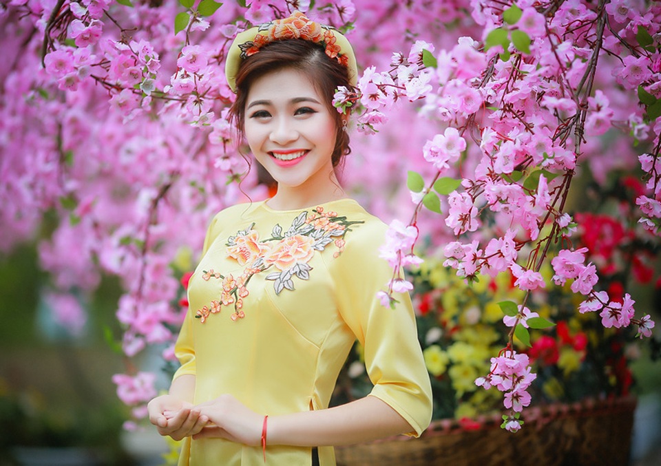 Dàn hoa khôi lộng lẫy trong trang phục áo dài đón Xuân - 3
Hồ Ái Thơ - Hoa khôi sinh viên Hà Nội (Imiss Thăng Long năm 2016)