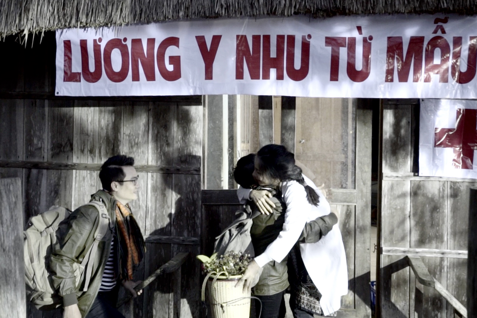 Hoàng Bách vất vả thuyết phục vợ làm diễn viên cho mình - 6 Hoàng Bách vất vả thuyết phục vợ làm diễn viên cho mình - 6