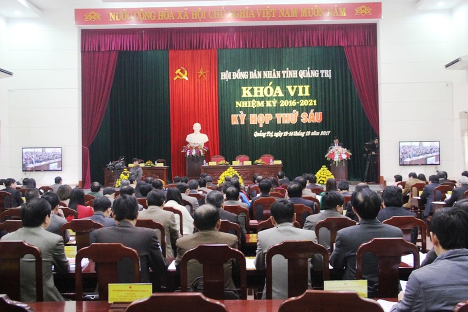 Quảng Trị: 22 chỉ tiêu kinh tế - xã hội năm 2017 đạt, vượt kế hoạch - 1 Hội đồng nhân dân tỉnh Quảng Trị khai mạc kỳ họp thứ 6