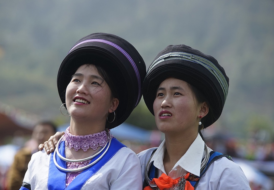 Nô nức đi hội Gầu Tào Sa Pa - 11 Nét duyên của người dân tộc Mông trắng.