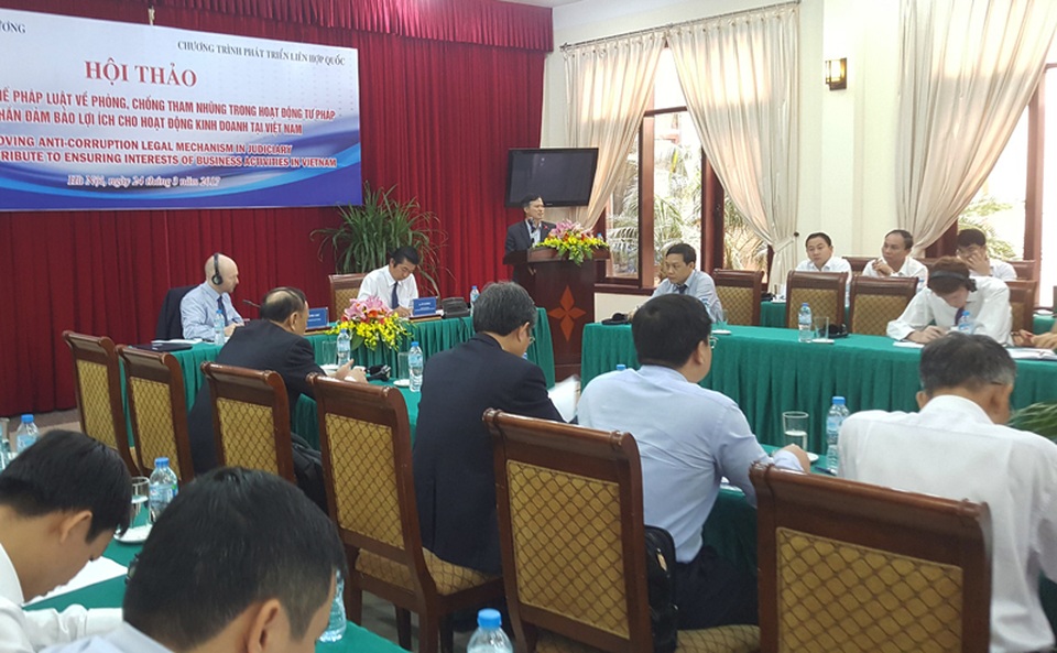 “Đương sự ngồi vân vê nhẫn kim cương, thẩm phán sao kiềm lòng nổi?” - 1 Hội thảo do Ban Nội chính Trung ương tổ chức