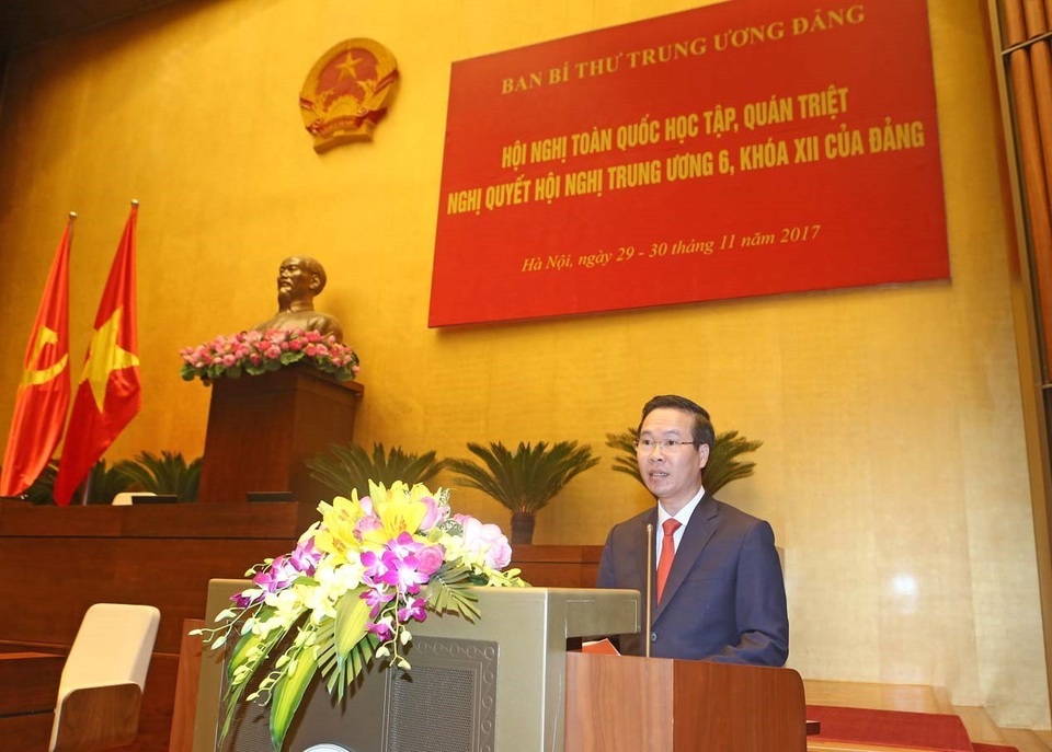 
Ông Võ Văn Thưởng, Ủy viên Bộ Chính trị, Bí thư Trung ương Đảng, Trưởng Ban Tuyên giáo Trung ương phát biểu khai mạc hội nghị. Ảnh: Doãn Tấn - TTXVN
