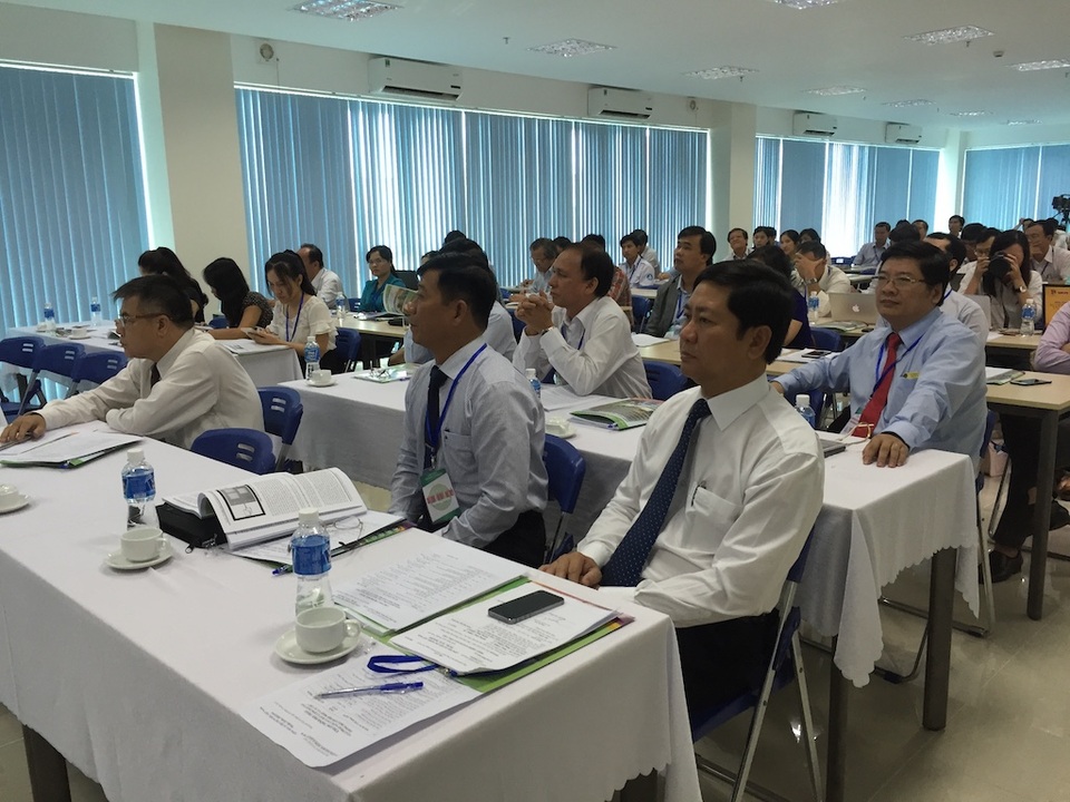 Nhiều giảng viên rất hài lòng với biệt danh “tiến sĩ gây mê” - 2
Hội thảo Giải pháp nâng cao chất lượng đào tạo trong bối cảnh hội nhập và tự chủ do trường ĐH Nông lâm TP.HCM tổ chức thu hút đông chuyên gia và lãnh đạo các trường ĐH.