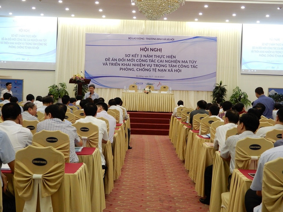 80% các "tú bà" ở độ tuổi 18 - 25 (!) - 1 Toàn cảnh hội nghị
