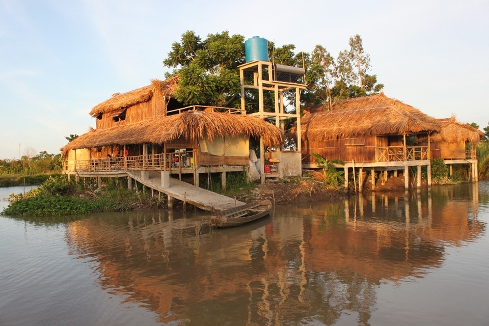 Muôn kiểu homestay độc đáo “không đụng hàng” ở Việt Nam - 4 Nhìn bề ngoài, không ai nghĩ đây là một khu homestay.