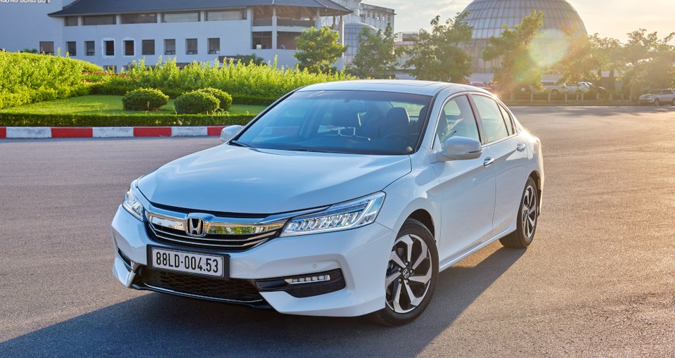 Honda Việt Nam khuyến mại cho khách hàng mua xe CR-V và Accord - 2