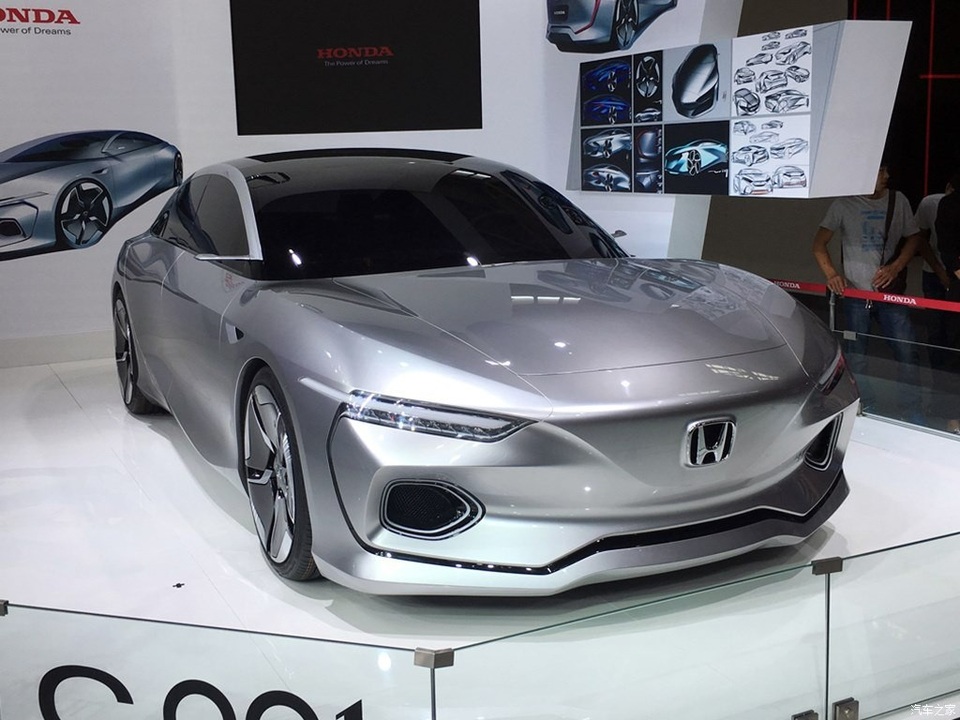 C001 Concept - Thử nghiệm phong cách mới của Honda - 2 C001 Concept - Thử nghiệm phong cách mới của Honda - 2