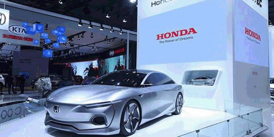 C001 Concept - Thử nghiệm phong cách mới của Honda - 1 C001 Concept - Thử nghiệm phong cách mới của Honda - 1