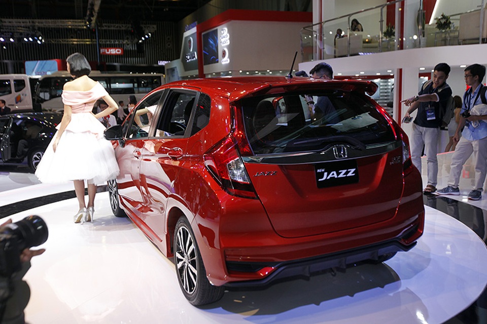 Xe nhỏ Jazz - Tâm điểm của Honda tại VMS 2017 - 6 Xe nhỏ Jazz - Tâm điểm của Honda tại VMS 2017 - 6