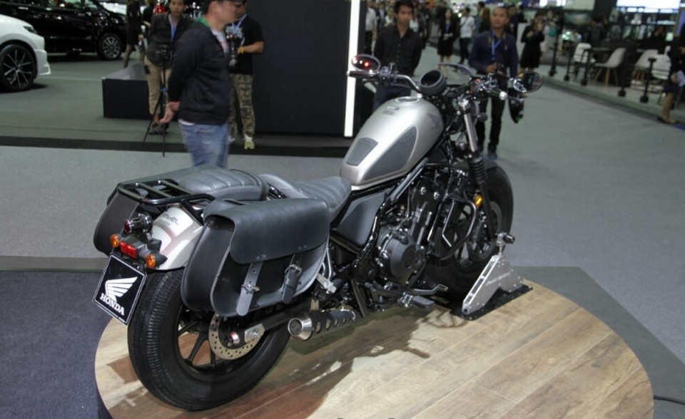 Honda Rebel 500 đã có mặt tại thị trường Đông Nam Á - 4 Honda Rebel 500 đã có mặt tại thị trường Đông Nam Á - 4