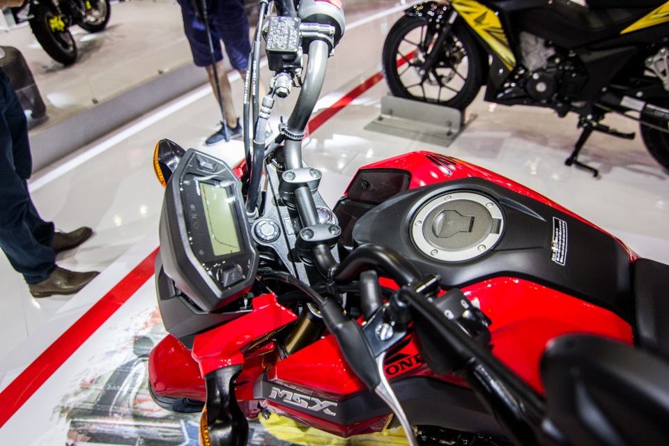 Honda MSX 125cc phiên bản mới bất ngờ ra mắt, giá giảm 10 triệu đồng - 4 Thiết kế bảng đo tốc độ mới