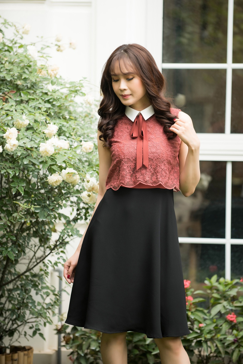 Hồng Diễm ngày càng quyến rũ sau khi tái ngộ “người tình” Hồng Đăng - 5 Hồng Diễm ngày càng quyến rũ sau khi tái ngộ “người tình” Hồng Đăng - 5