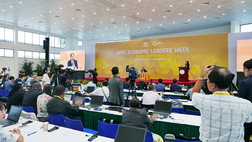 Mỹ sẽ quay trở lại TPP trong dịp APEC tại Việt Nam? - 3 Cuộc họp báo chiều 7/11 (ảnh: Xuân Ngọc)