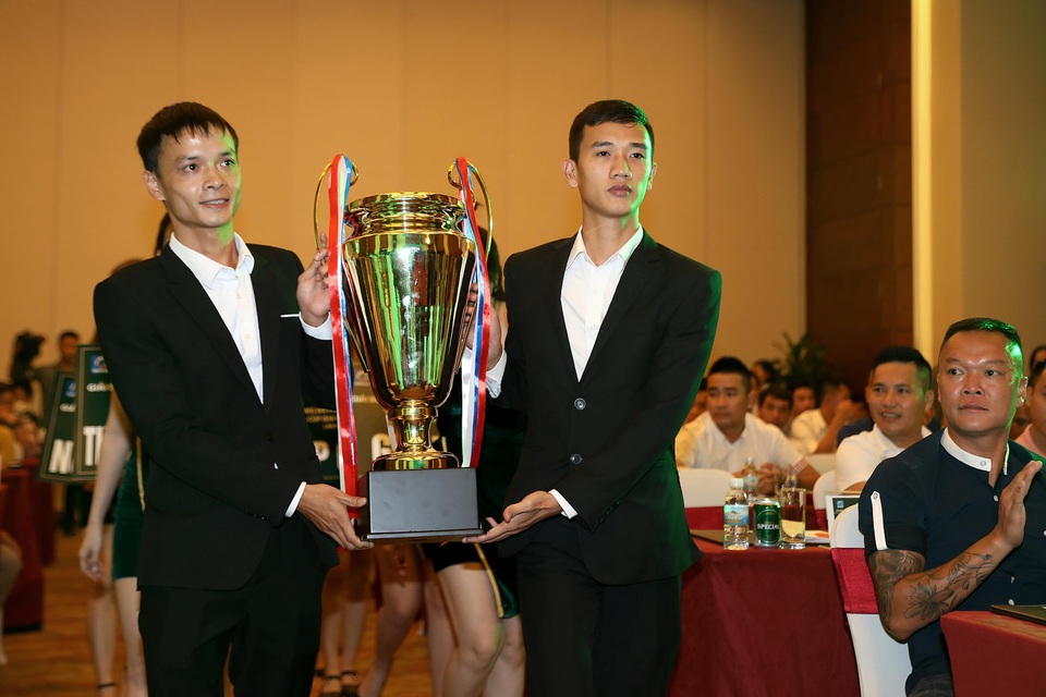 Thành Lương, Trọng Hoàng tham gia giải “phủi” Hà Nội lần thứ 5 - 1 Hà Nội Premier League S6 hứa hẹn hấp dẫn