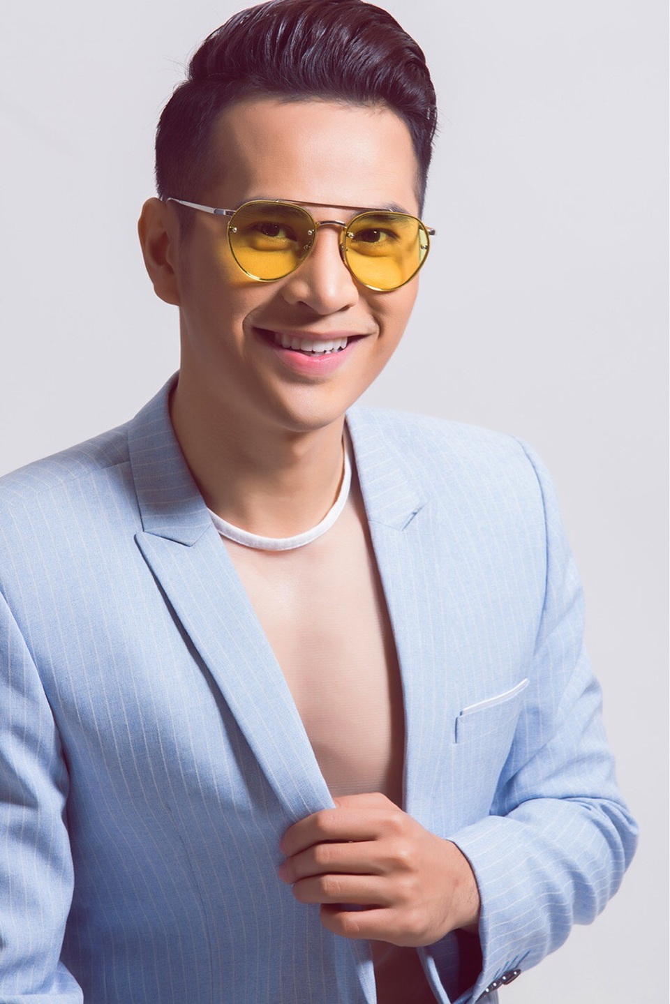 Bị đồn yêu Vũ Ngọc Đãng, hot boy mới của "đạo diễn bạc tỷ" nói gì? - 1 Hotboy mới của Vũ Ngọc Đãng - Trần Huy Anh.