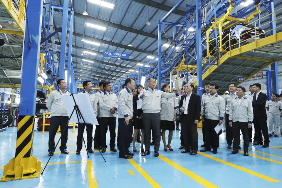 Hyundai Thành Công mở rộng sản xuất tại Việt Nam - 1 Phó Chủ tịch Euisun Chung đánh giá cao sự sự đầu tư và những nỗ lực của Tập đoàn Thành Công