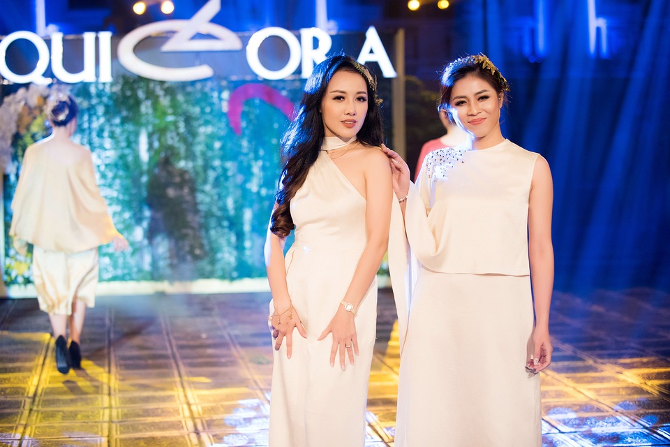 30 BTV “hot” nhất VTV gây ngỡ ngàng với phần catwalk trên sàn diễn - 4 BTV Hoài Anh và MC Hoàng Linh của chương trình Chúng tôi là chiến sỹ.