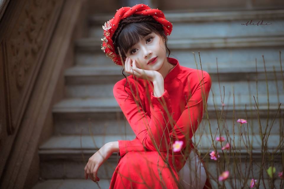 Hot girl 3 miền chúc Tết độc giả báo Dân trí - 3 Lê Lý Lan Hương