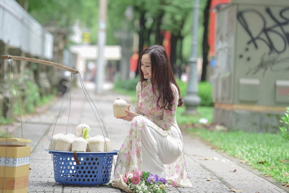 Á khôi Đại học Nội vụ xinh đẹp mang hương sắc thu vào Sài thành - 18 Á khôi Đại học Nội vụ xinh đẹp mang hương sắc thu vào Sài thành - 18
