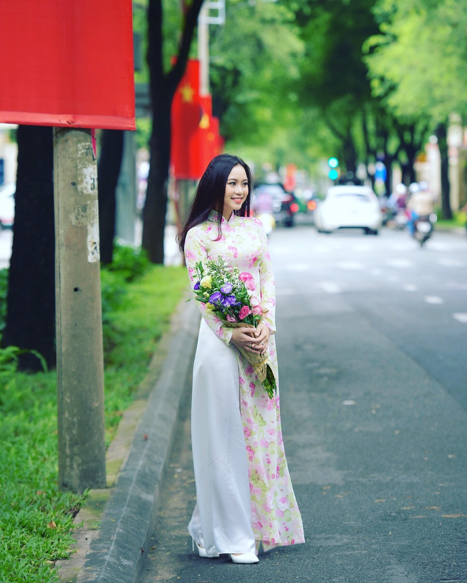 Á khôi Đại học Nội vụ xinh đẹp mang hương sắc thu vào Sài thành - 6 Á khôi Đại học Nội vụ xinh đẹp mang hương sắc thu vào Sài thành - 6
