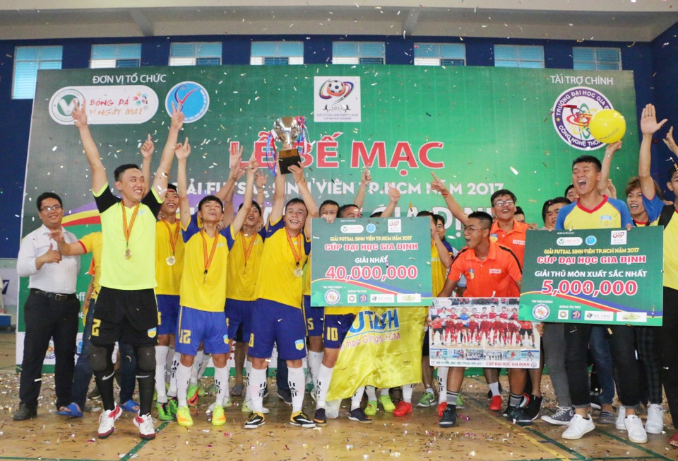 Đại học Hutech vô địch giải futsal sinh viên TPHCM 2017 - 1 Đại học Hutech vô địch giải futsal sinh viên TPHCM 2017 - 1