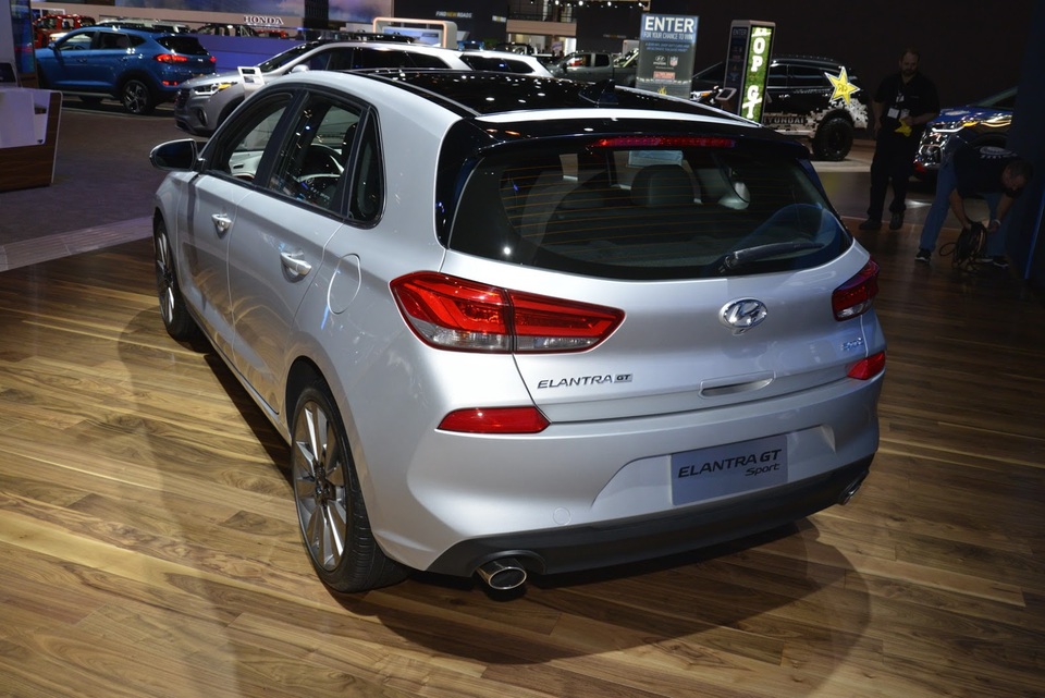 Hyundai i30 giành giải thiết kế, ra mắt tại Mỹ với tên gọi Elantra GT - 10 Hyundai i30 giành giải thiết kế, ra mắt tại Mỹ với tên gọi Elantra GT - 10