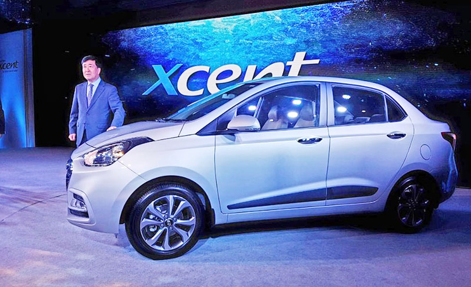 Hyundai i10 sedan thay động cơ - 1 Hyundai i10 sedan thay động cơ - 1
