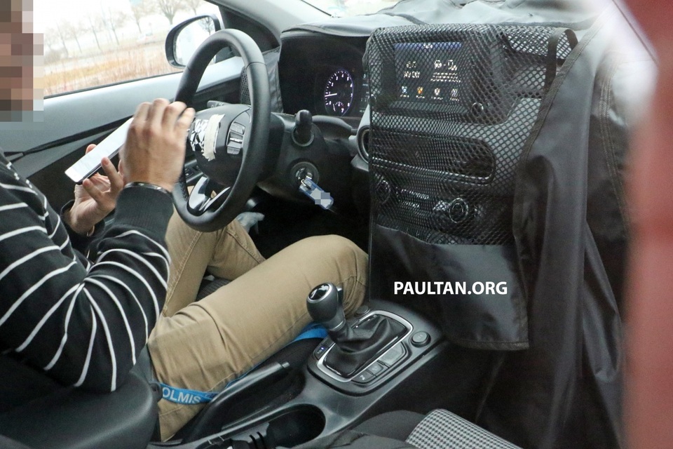 Hyundai Kona dần lộ diện - 3 Hyundai Kona dần lộ diện - 3