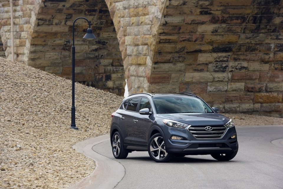 Hyundai Tucson có thêm phiên bản mới - 22