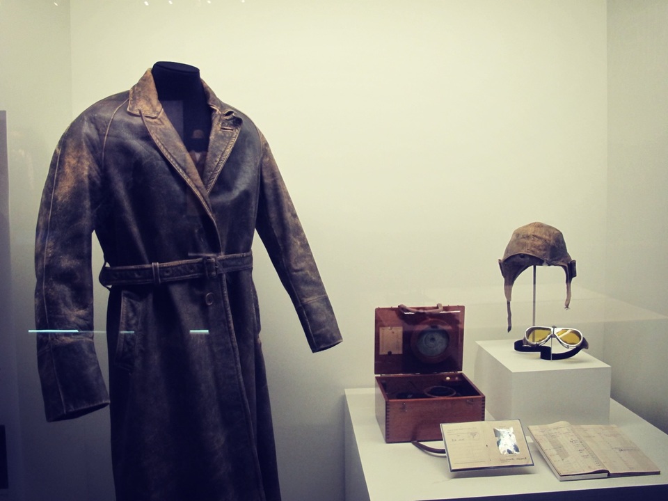 
Trang phục của nữ phi công đầu tiên trong lịch sử hãng hàng không này - bà Jean Gardner Batten, cũng là một trong những phụ nữ nổi tiếng nhất tại quốc đảo xinh đẹp
