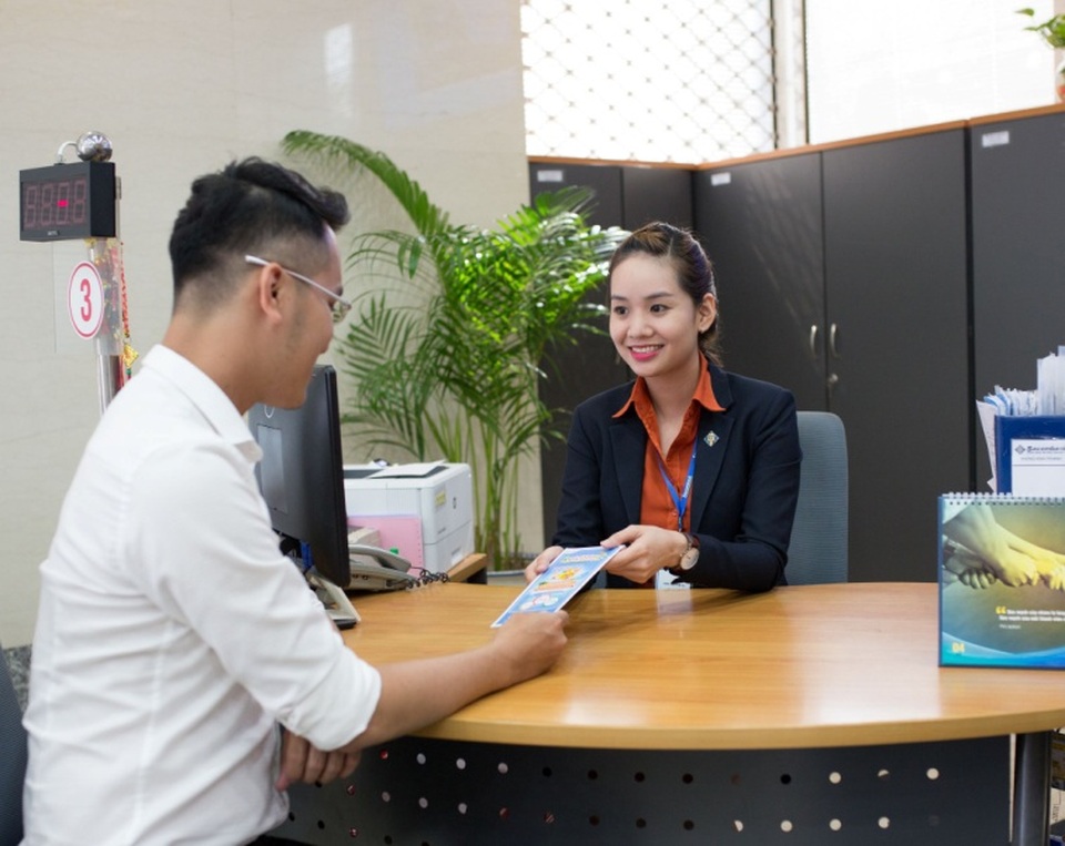 “Hè rộn ràng - Ngàn niềm vui” với Sacombank - 1 “Hè rộn ràng - Ngàn niềm vui” với Sacombank - 1