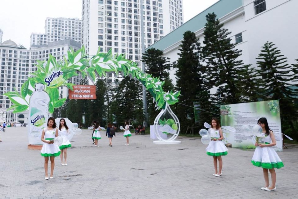 Gia đình Hồng Đăng, Thúy Hạnh hào hứng vui chơi tại “Ngôi nhà thiên nhiên” - 12