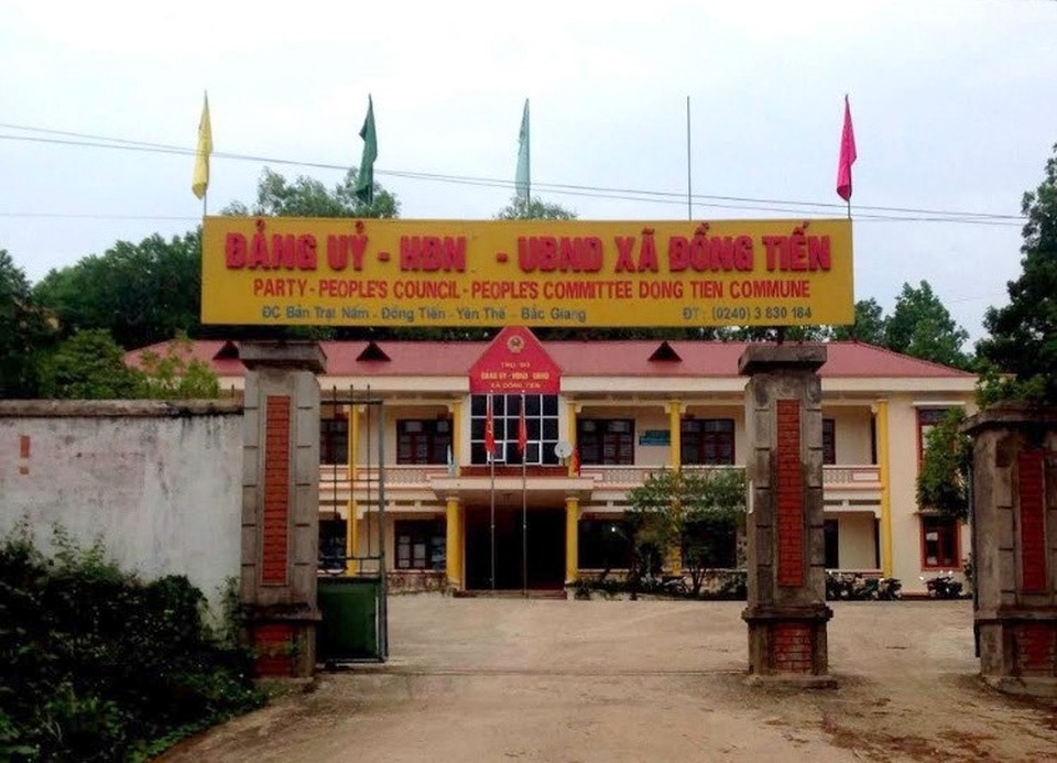 Bắc Giang: Cấp sổ đỏ trái luật hàng chục nghìn m2 đất cho người thân “quan xã, quan huyện” - 2
Chỉ trên địa bàn 1 xã của huyện Yên Thế đã có hàng chục nghìn m2 đất bị cấp sổ đỏ trái luật cho người nhà quan xã, quan huyện.