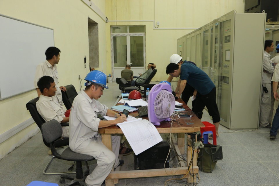 Phát điện hòa lưới thành công tổ máy số 4 công trình thủy điện Trung Sơn - 2
Thuỷ điện Trung Sơn là dự án thủy điện đầu tiên của Việt Nam được Ngân hàng Thế giới (WB) tài trợ tín dụng.