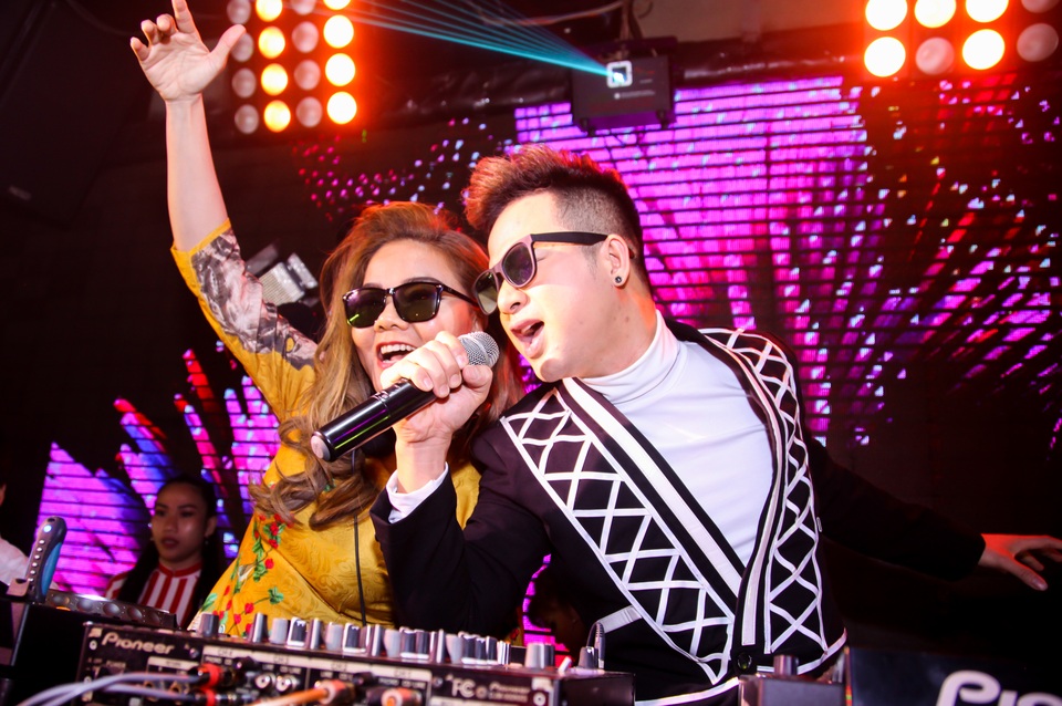 Quách Tuấn Du đẹp đôi bên DJ Trang Tracy - 2 Quách Tuấn Du đẹp đôi bên DJ Trang Tracy - 2
