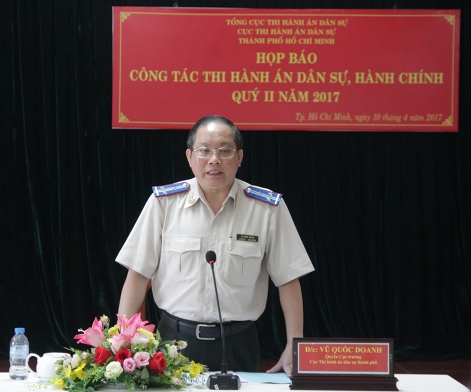 Đại án VNCB: Hơn 13.000 tỷ đồng cần thi hành án - 1 Ông Vũ Quốc Doanh trả lời các câu hỏi của báo chí.
