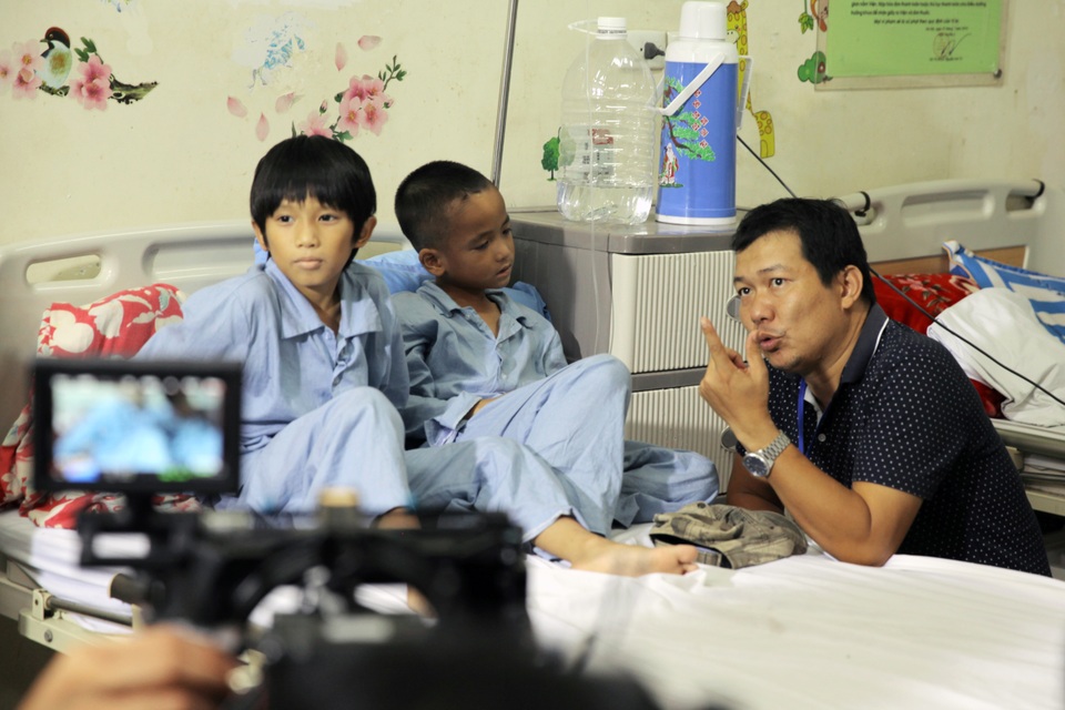 18 tỷ để dựng bộ phim Việt Nam dung dị "Cha cõng con" - 5