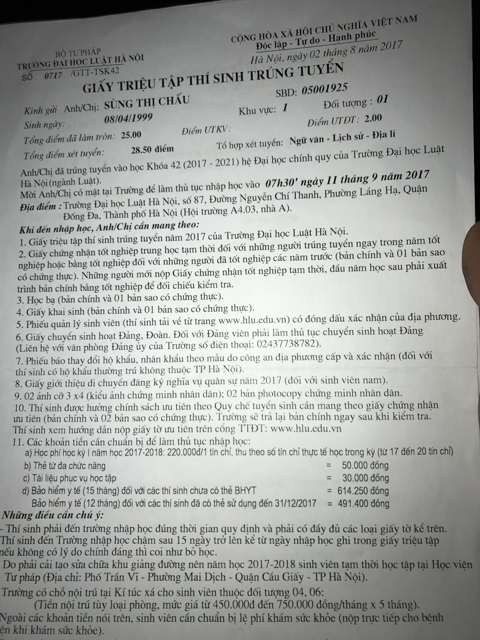 
Nếu không có sự giúp đỡ, Sùng Thị Chấu sẽ phải từ bỏ ước mơ học Đại học Luật Hà Nội
