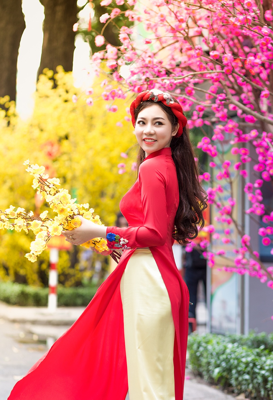 Thiếu nữ Sài Gòn tìm hiểu về tục xin chữ đầu xuân - 12 Thiếu nữ Sài Gòn tìm hiểu về tục xin chữ đầu xuân - 12