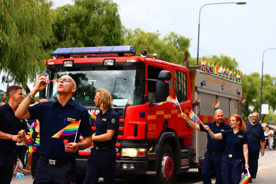 Diễu hành ủng hộ bình đẳng giới "đốt nóng" Stockholm - 18 Diễu hành ủng hộ bình đẳng giới "đốt nóng" Stockholm - 18