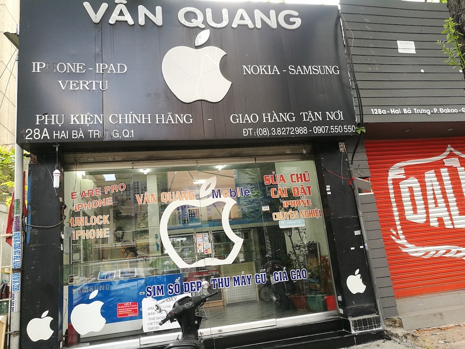 Apple mạnh tay tại Việt Nam, "người khóc, kẻ cười" - 1 Apple mạnh tay tại Việt Nam, "người khóc, kẻ cười" - 1