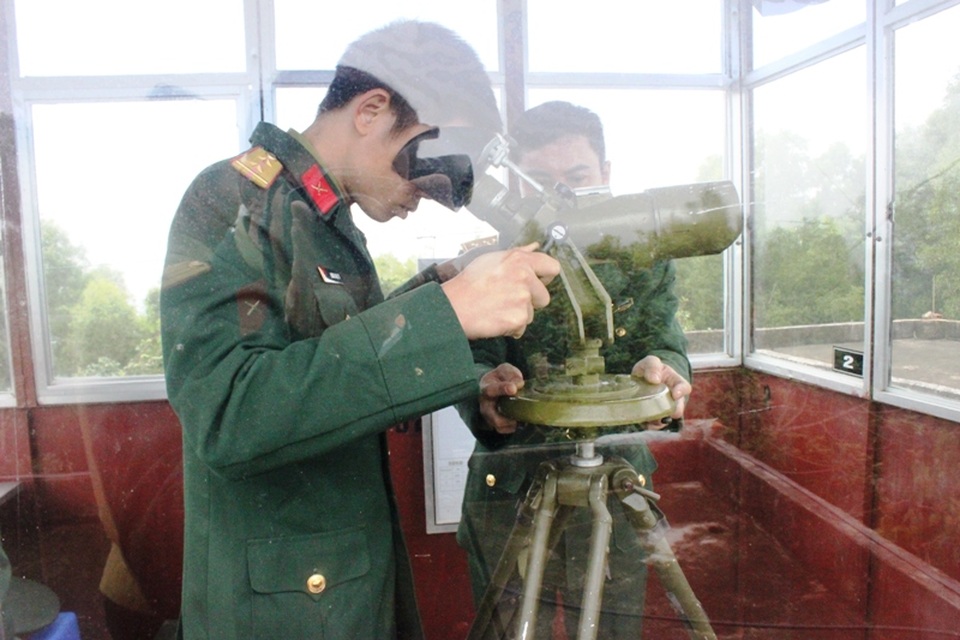 “Mắt thần” xứ Thanh - 3
Trong những ngày Tết Nguyên đán Đinh Dậu, 100% quân số của Đài quan sát phòng không trực Tết