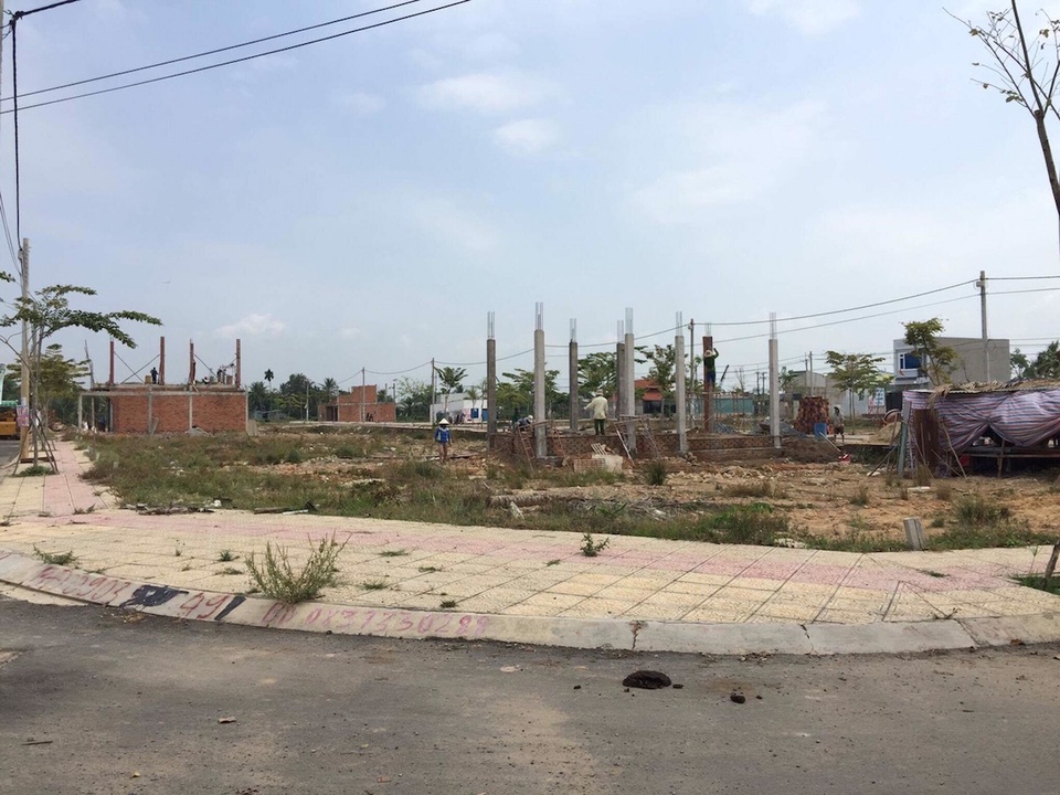 TPHCM: Kiến nghị Thủ tướng "hạ nhiệt" cơn sốt ảo đất nền - 1 HoREA bày tỏ sự lo lắng khi thị trường bất động sản dù còn nằm trong chu kỳ tăng trưởng nhưng đang có xu thế chững lại, tiềm ẩn nhiều yếu tố rủi ro