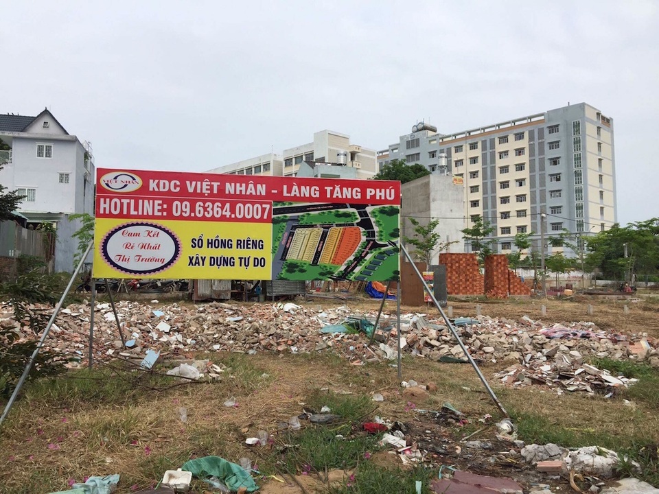 TPHCM: Kiến nghị Thủ tướng "hạ nhiệt" cơn sốt ảo đất nền - 2 Tại TPHCM đang diễn ra cơn sốt giá ảo trong phân khúc đất nền ở các quận ven và một số huyện