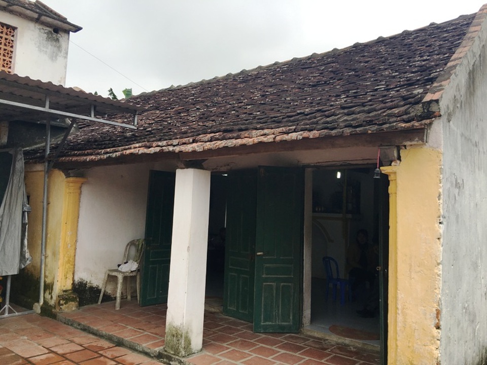 Vợ chồng thầy giáo lao đao vì 2 con mắc bạo bệnh - 5 Căn nhà ảm đảm, vắng lặng dù là những ngày cận Tết