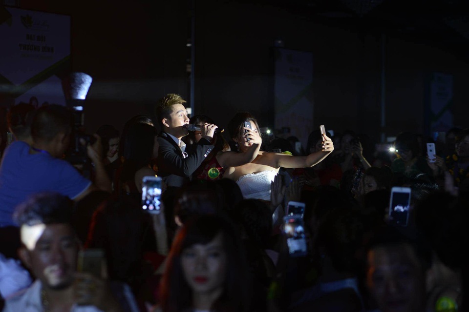 Mỹ phẩm Linh Hương chi mạnh tay tri ân hệ thống - 9 Mỹ phẩm Linh Hương chi mạnh tay tri ân hệ thống - 9