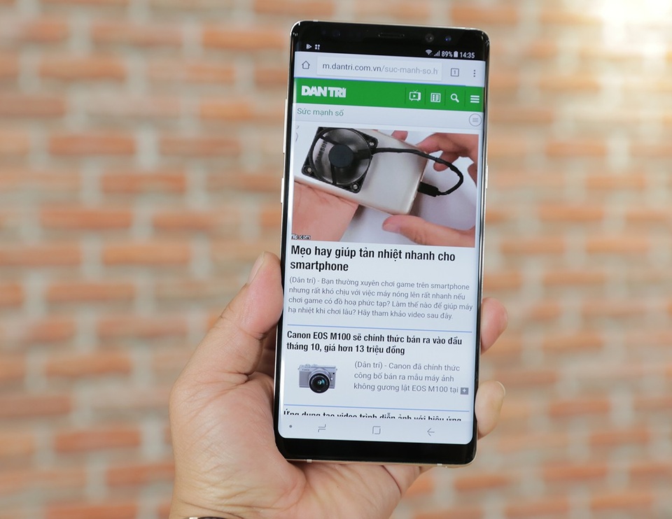 Điểm mặt những smartphone cao cấp nhất hiện nay tại Việt Nam - 2 Điểm mặt những smartphone cao cấp nhất hiện nay tại Việt Nam - 2