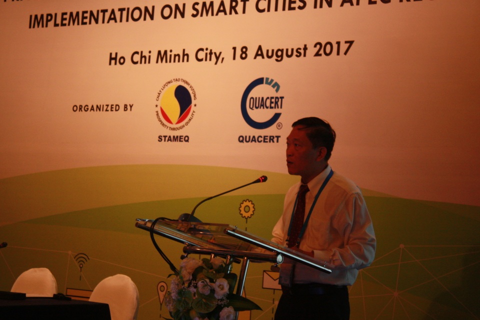 Thứ trưởng Bộ Khoa học Công nghệ Trần Văn Tùng phát biểu khai mạc hội thảo