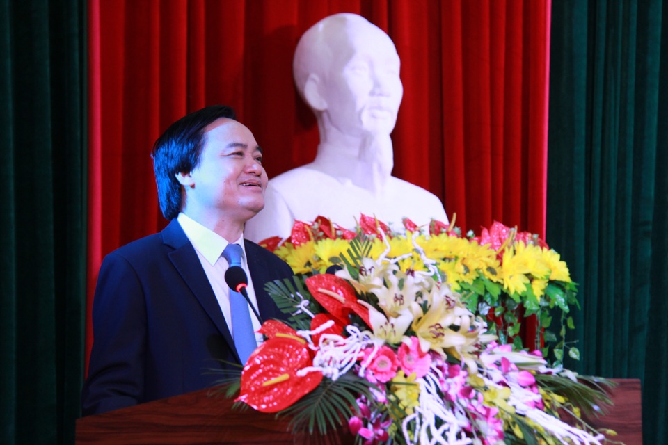 Bộ trưởng Phùng Xuân Nhạ: Các trường đại học phải thay đổi cách quản trị - 1
Bộ trưởng Bộ GD&ĐT Phùng Xuân Nhạ